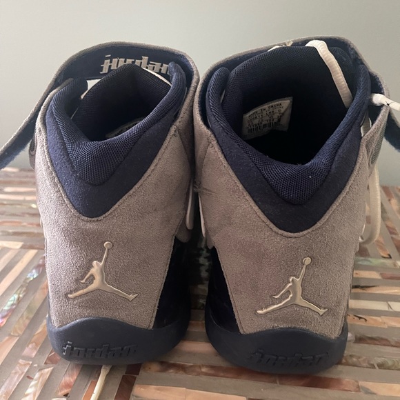 Nike Jordan Team Strong athletic shoes - Picture 4 of 8